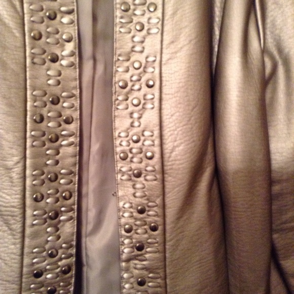 Ruby red jacket - Picture 3 of 4